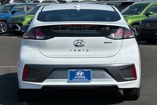 2020 Hyundai IONIQ Plug-In Hybrid Limited