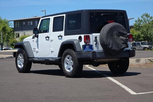2016 Jeep Wrangler Unlimited Sport