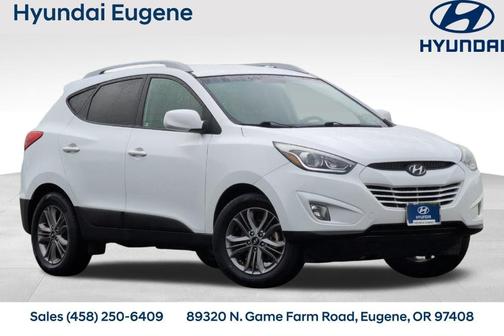 Winter White 2014 Hyundai TUCSON SE