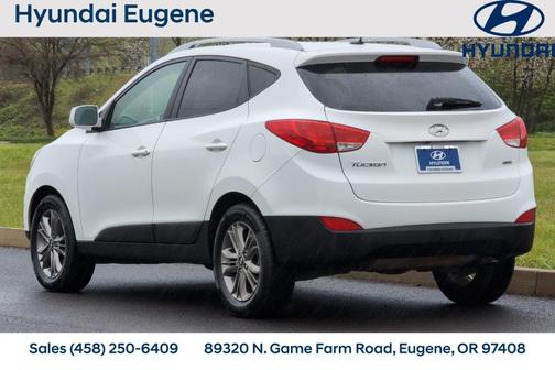 Winter White 2014 Hyundai TUCSON SE