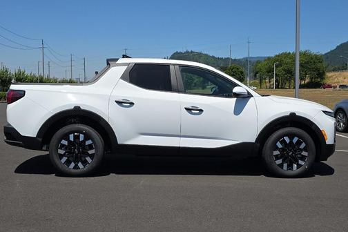 2025 Hyundai SANTA CRUZ SE