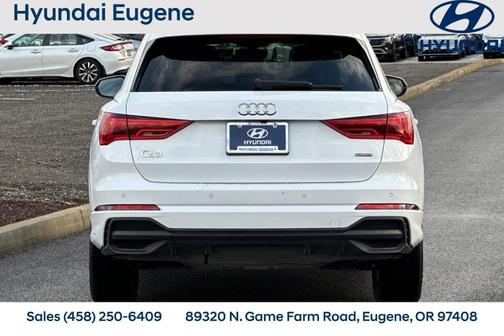 2025 Audi Q3 45 S line Premium