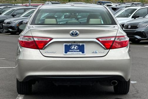 2015 Toyota Camry Hybrid XLE