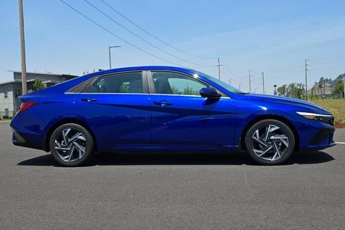 2025 Hyundai ELANTRA HEV Limited