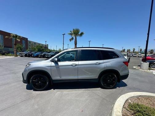 Silver 2022 Honda Pilot Special Edition