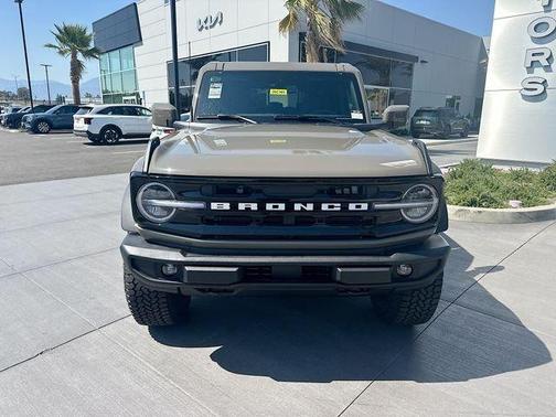 Gray 2026 Ford Bronco Outer Banks