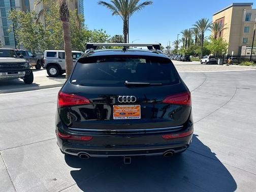 Brilliant Black 2016 Audi Q5 3.0T Premium Plus