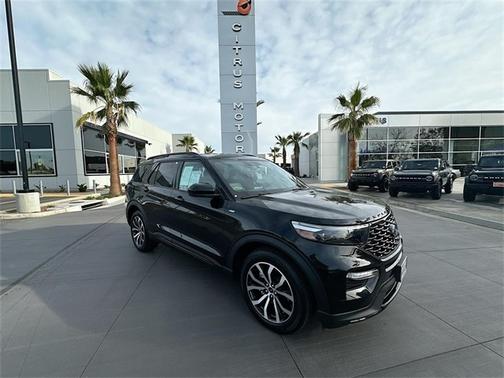 2022 Ford Explorer ST-LINE