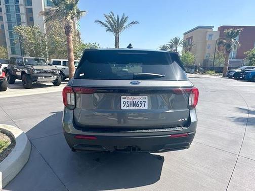 Gray 2025 Ford Explorer ST-Line