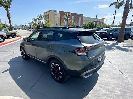 Gray 2024 Kia Sportage Plug-In Hybrid X-Line