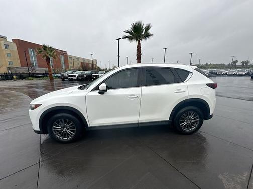 2017 Mazda CX-5 SPORT