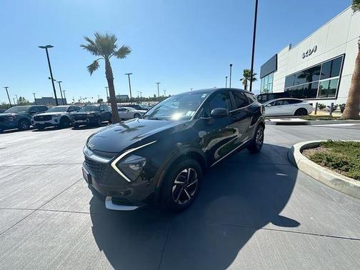 Black 2023 Kia Sportage Hybrid LX