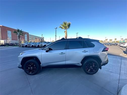 2023 Toyota RAV4 XSE