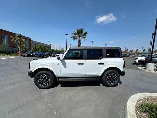 White 2026 Ford Bronco Outer Banks