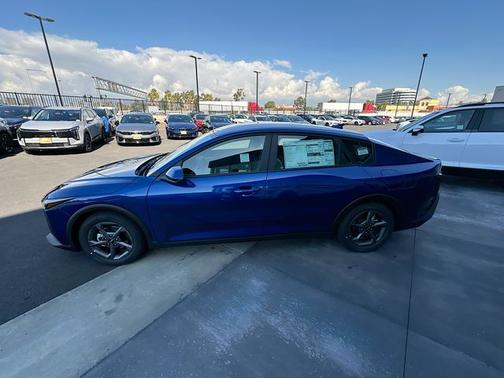 Deep Sea Blue 2025 Kia K4 LXS