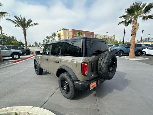 Gray 2026 Ford Bronco Big Bend