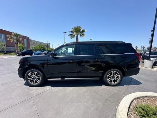 Agate Black Metallic 2026 Ford Expedition Max Active