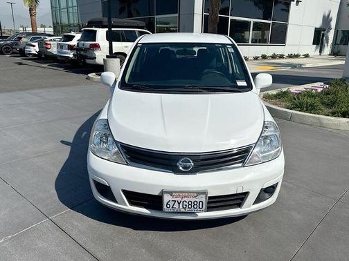 Fresh Powder 2012 Nissan Versa 1.8 S