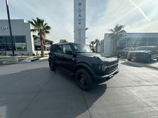 Black 2026 Ford Bronco Outer Banks