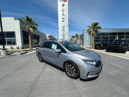 Lunar Silver Metallic 2022 Honda Odyssey EX-L