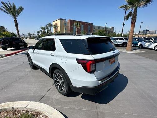 White 2026 Ford Explorer ST-Line