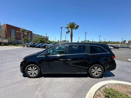 Black 2016 Honda Odyssey SE