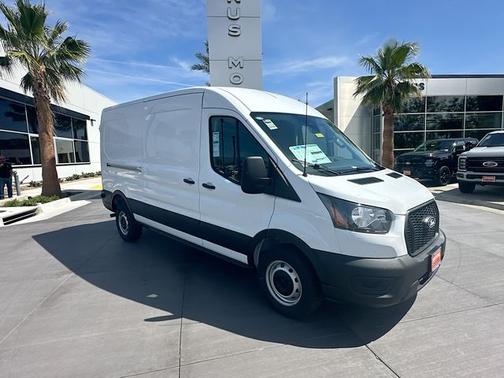 Oxford White 2026 Ford Transit-250 Base