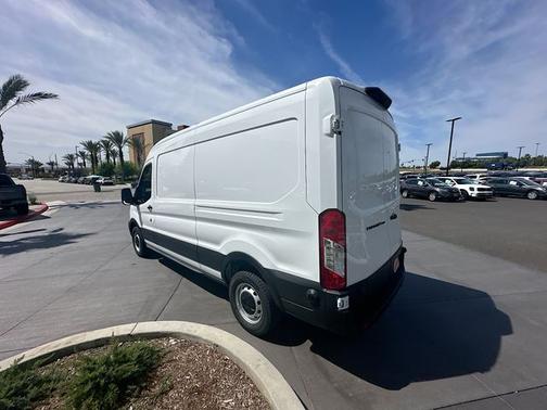 Oxford White 2026 Ford Transit-250 Base