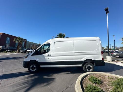 Oxford White 2026 Ford Transit-250 Base
