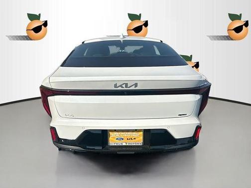 White 2025 Kia K4 GT-Line Turbo