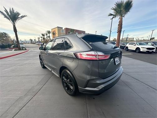 2024 Ford Edge SE