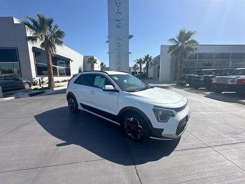 White 2024 Kia Niro EV Wind