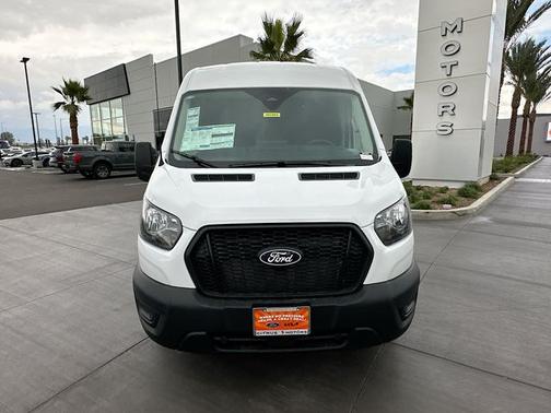 Oxford White 2026 Ford Transit-250 Base