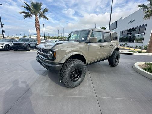 Gray 2026 Ford Bronco Outer Banks