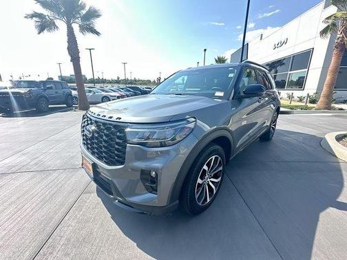 Gray 2025 Ford Explorer ST-Line