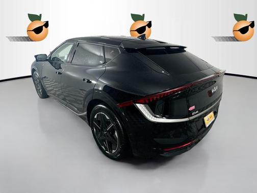Ebony Black 2025 Kia EV6 Wind