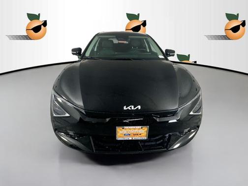 Ebony Black 2025 Kia EV6 Wind