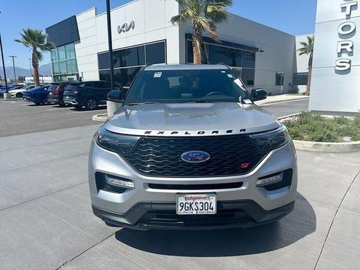 Silver 2023 Ford Explorer ST