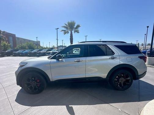 Silver 2023 Ford Explorer ST