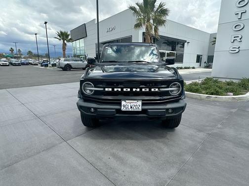 Shadow Black 2023 Ford Bronco Outer Banks
