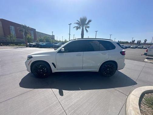 White 2023 BMW X5 sDrive40i