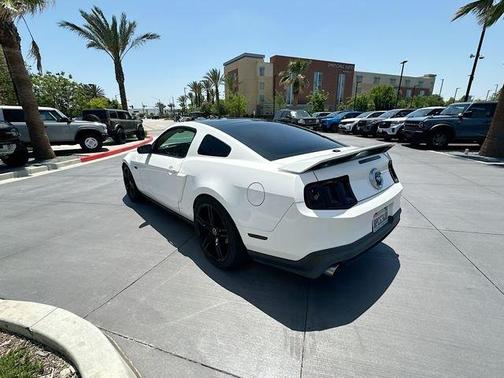 White 2012 Ford Mustang GT Premium