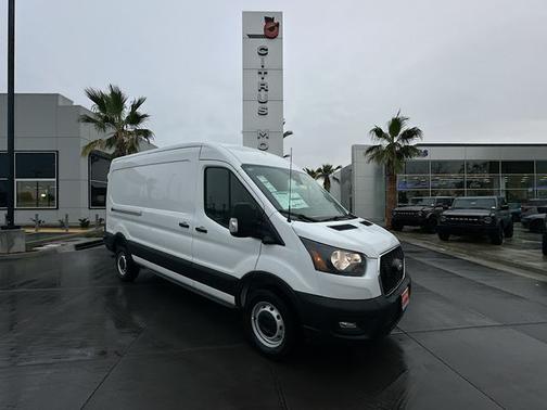 Oxford White 2026 Ford Transit-250 Base