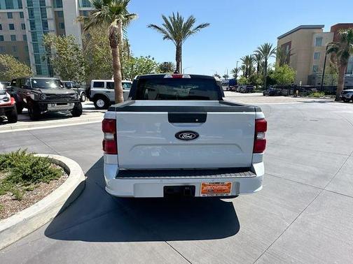 White 2026 Ford Maverick Lobo Standard