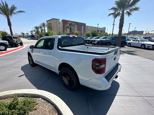 White 2026 Ford Maverick Lobo Standard