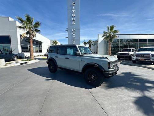2022 Ford Bronco BLACK DIAMOND