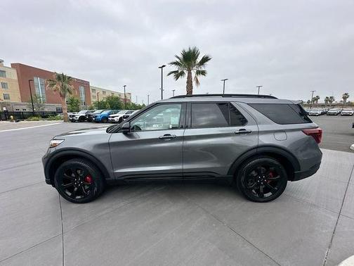 Gray 2024 Ford Explorer ST
