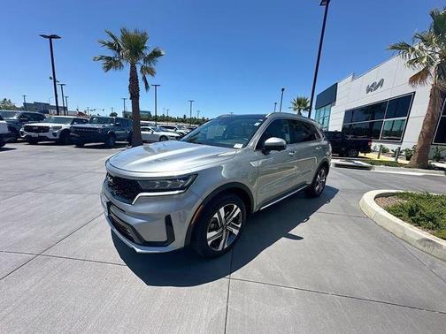 Gray 2023 Kia Sorento Plug-In Hybrid SX Prestige