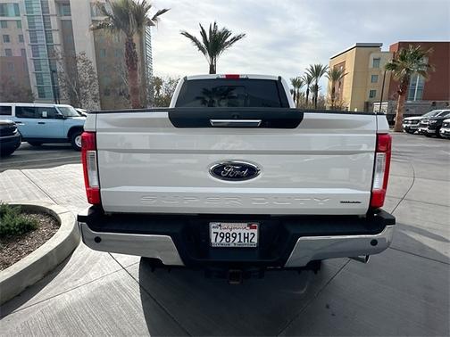 2017 Ford F-250 LARIAT