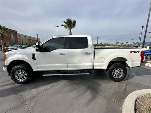 2017 Ford F-250 LARIAT